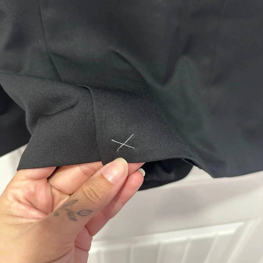 HAGGAR | H26 Flex Series Performance Suit Ultra Slim | Size: 40R - Picture 8 of 9